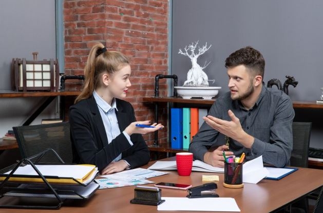 Guia Completo: Gestão de conflitos no ambiente de trabalho